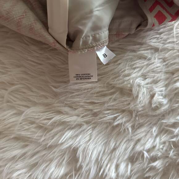 Ann Taylor Textured‎ Shorts Size 6 - Picture 3 of 4